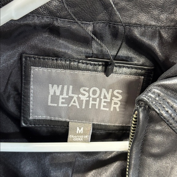 Wilsons genuine Leather Jacket  Black Zip up collard  Soft Lux Feel coat M - Picture 6 of 11